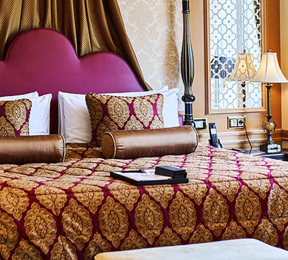 Exclusive custom-made bed in Riviera House Hotel room - yavorina.com.ua