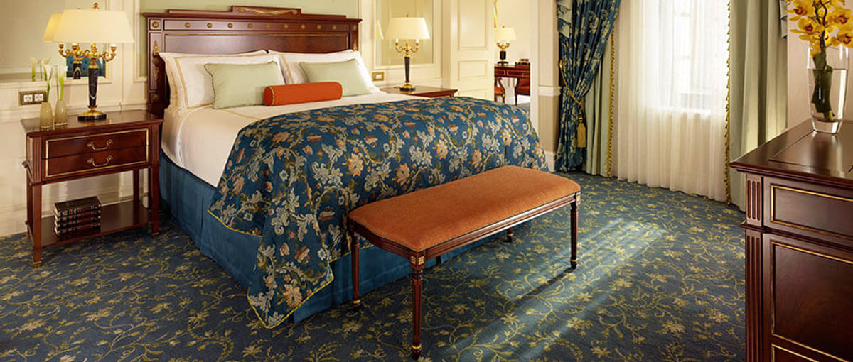 Exclusive custom-made bed in Riviera House Hotel room - yavorina.com.ua
