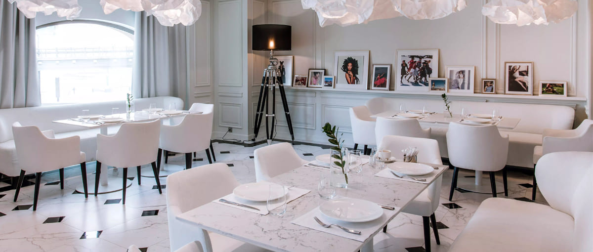 Exclusive dining setup with unique chairs - yavorina.com.ua