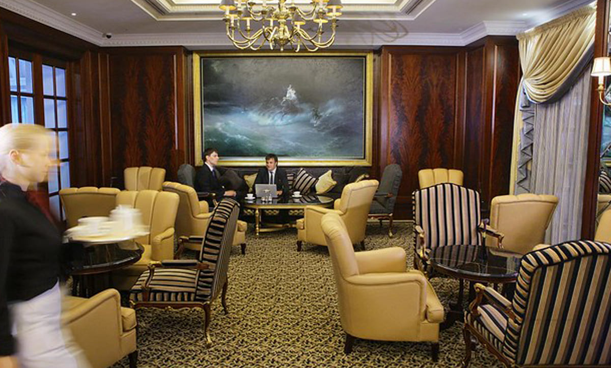 Sophisticated lounge area featuring Yavorina's bespoke furniture - yavorina.com.ua