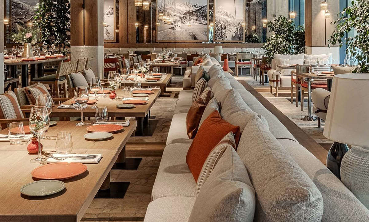 Luxurious seating area with Yavorina's custom furniture in Margherita - yavorina.com.ua